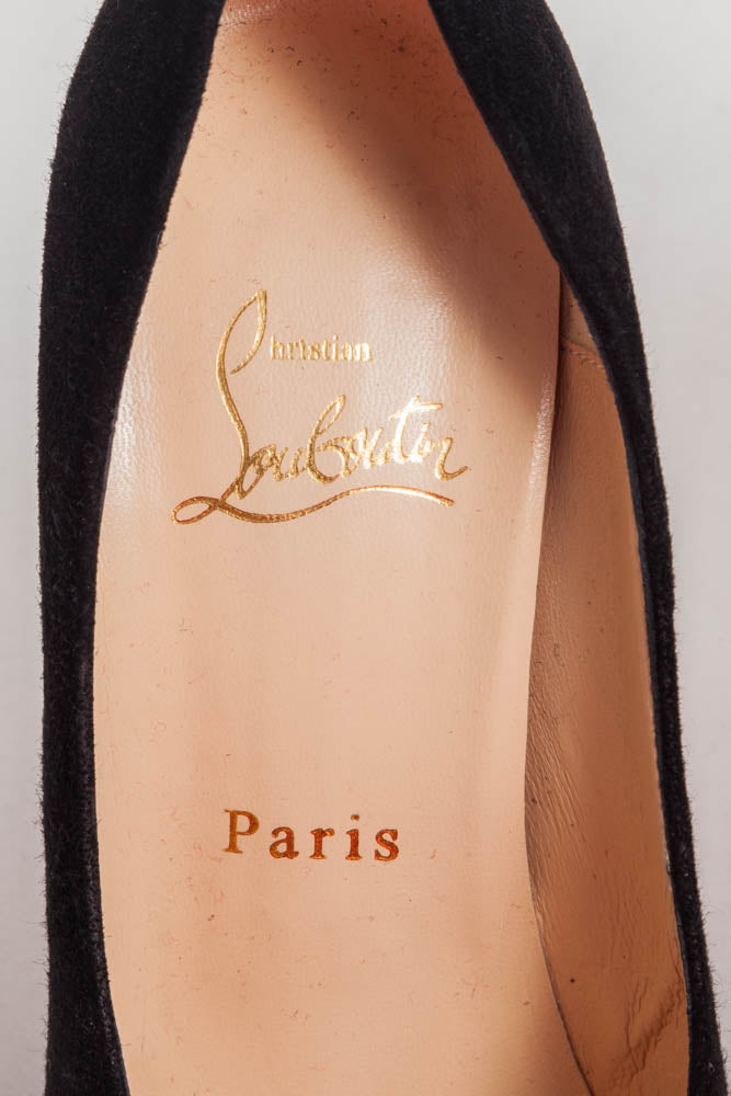 VNECK SUEDE STILETTOS