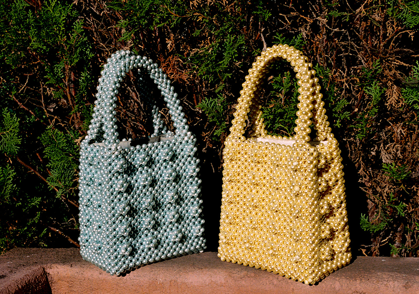 ANTONIA MINT PEARL BAG
