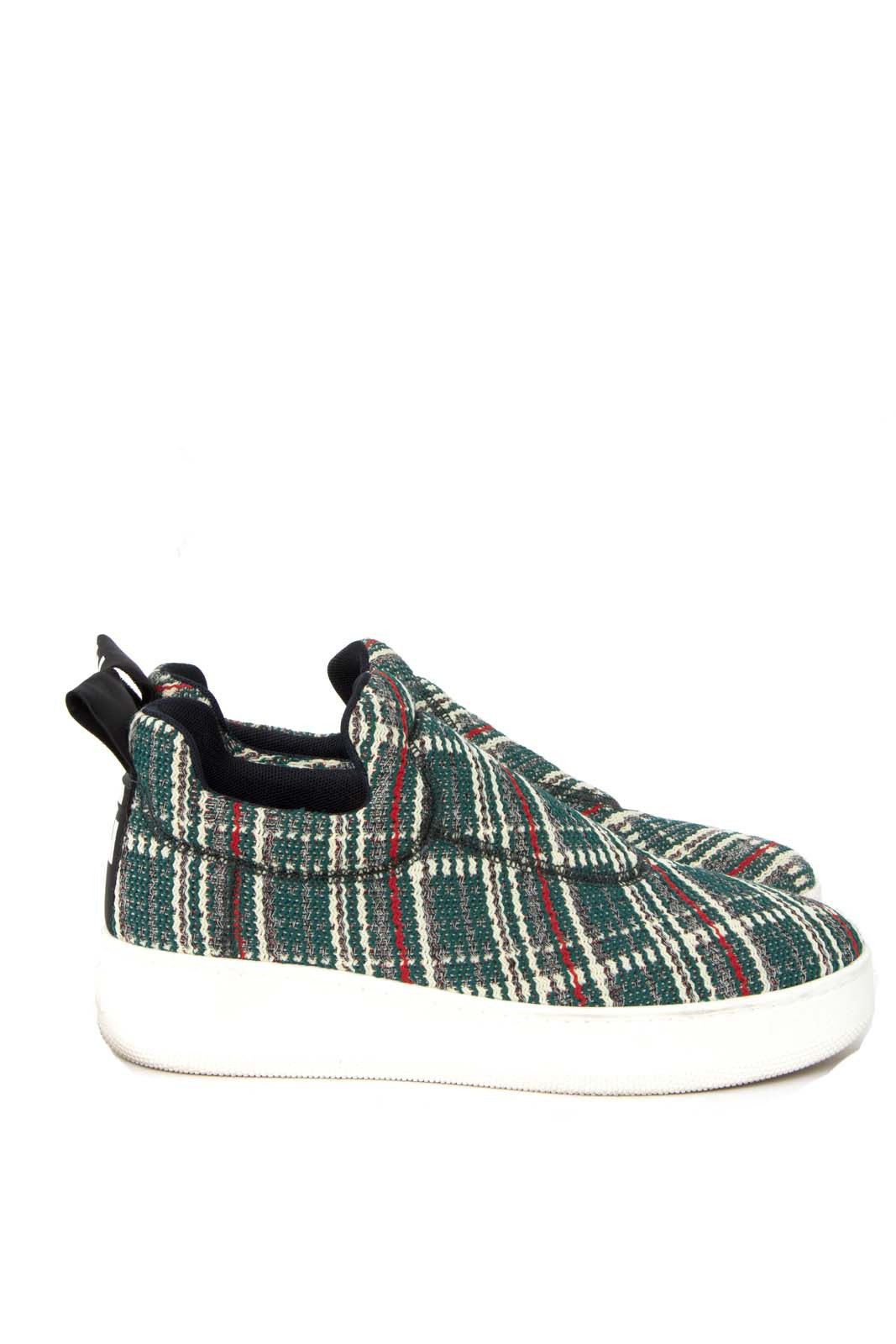 LOVE LIFE TWEED SNEAKERS