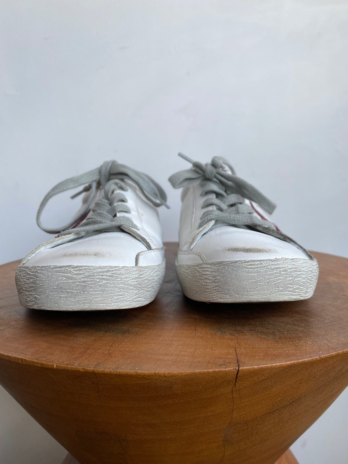 BURGUNDY SUPERSTAR SNEAKERS