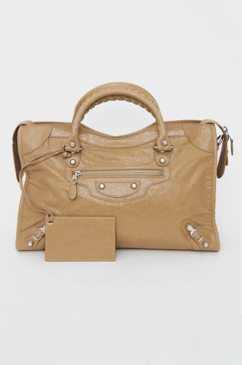 GIANT CITY BEIGE PURSE