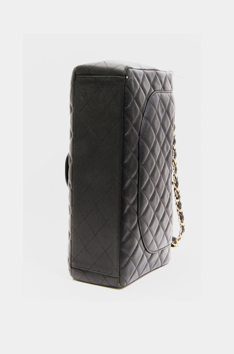 JUMBO QUILTED CAVIAR FLAP BAG