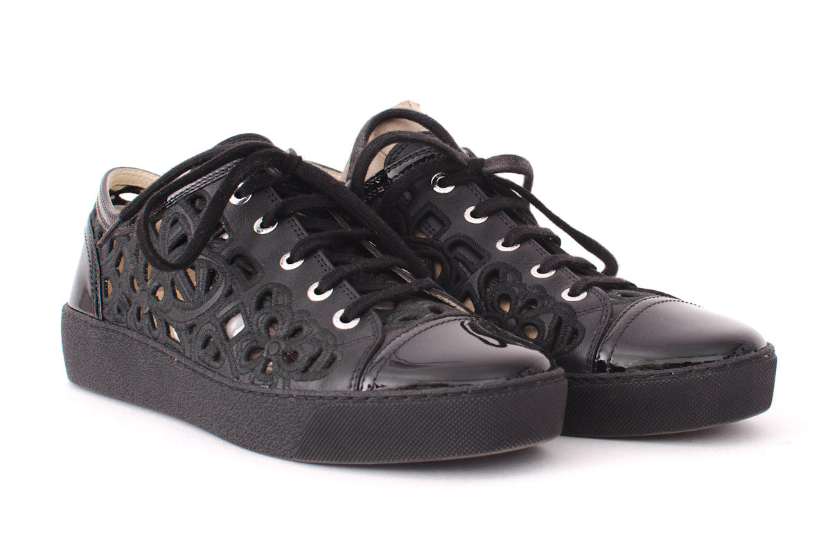 EMBROIDERED CUTOUT SNEAKERS