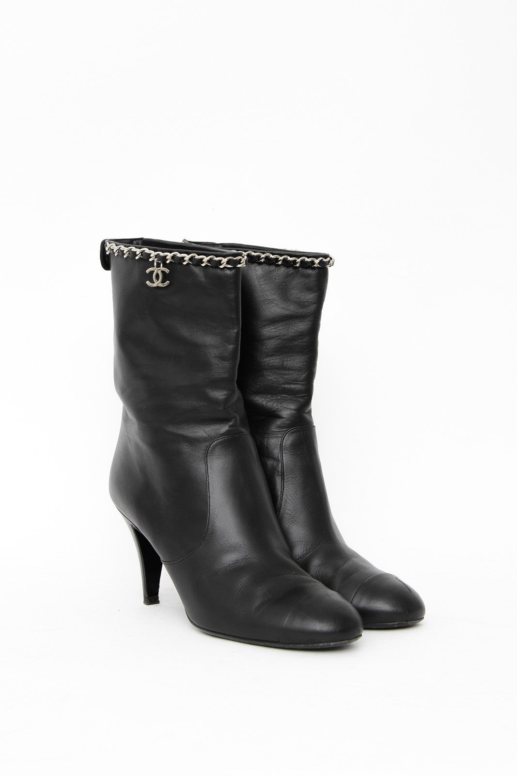 ANKLE CHAIN BOOTIES