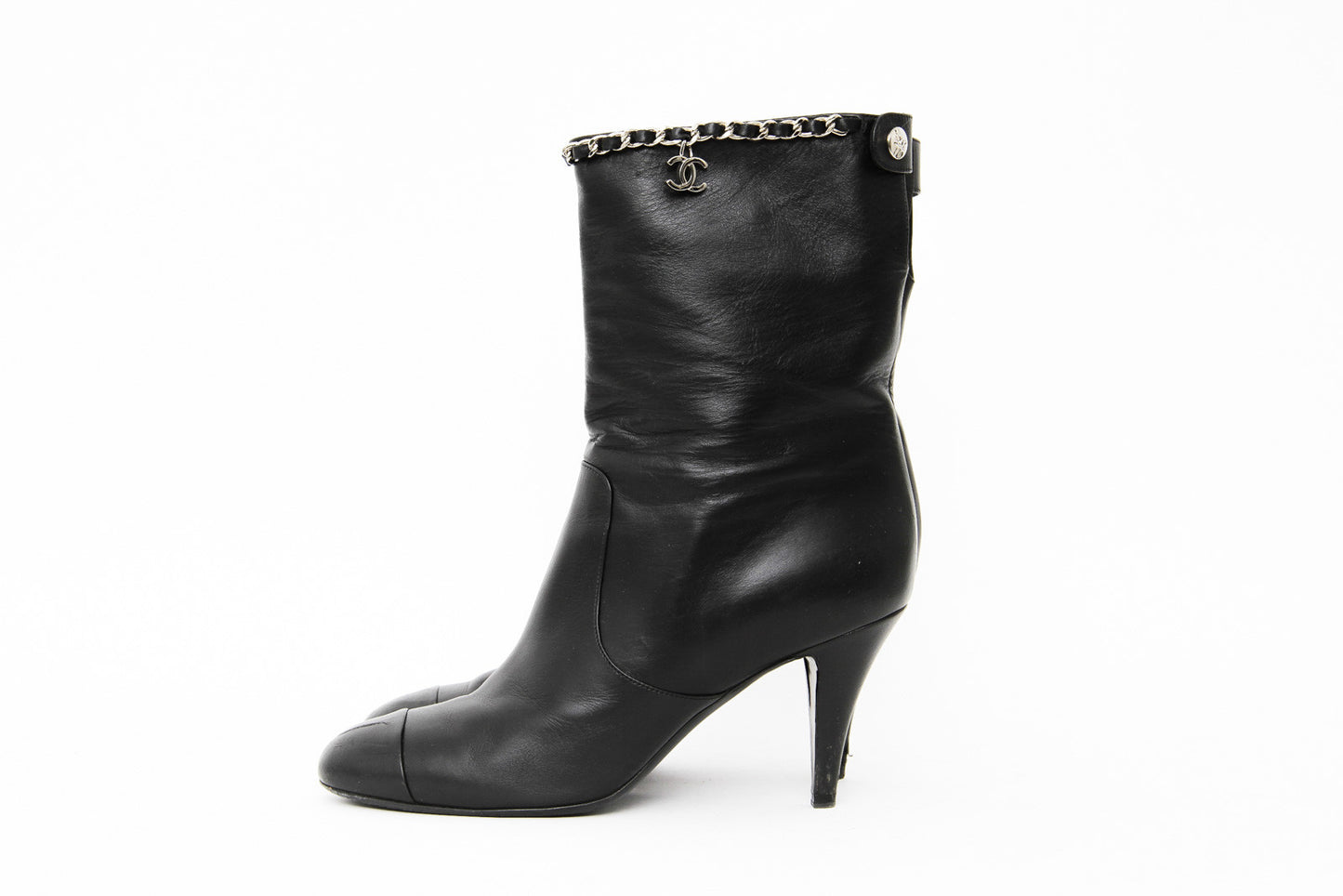 ANKLE CHAIN BOOTIES