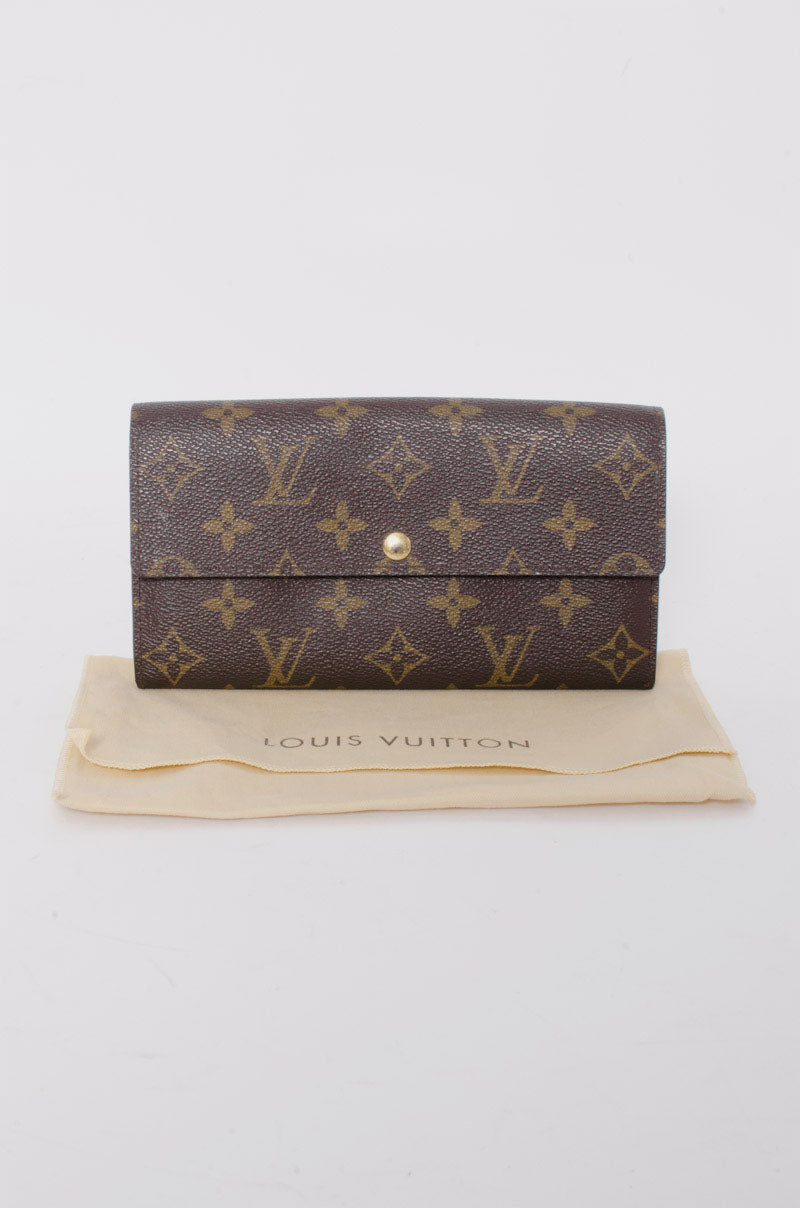 SARAH MONOGRAM WALLET WITH TAGS
