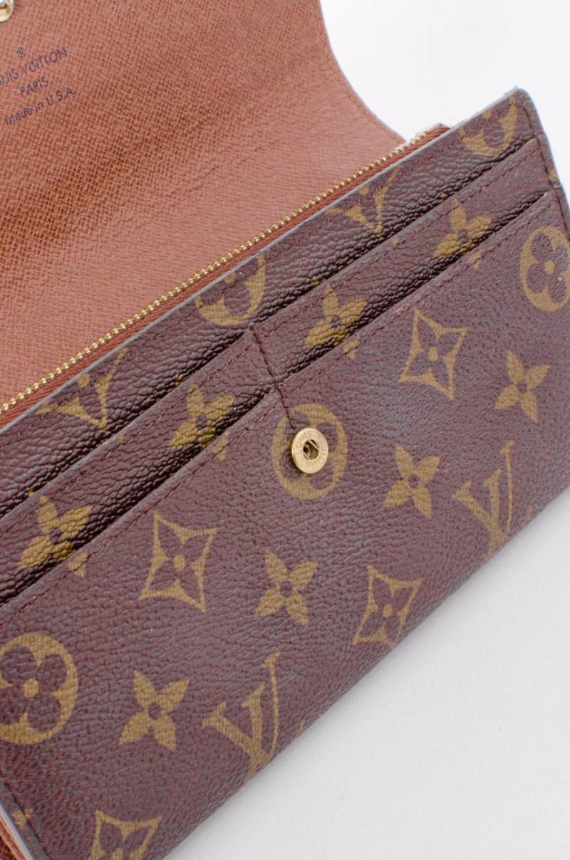 SARAH MONOGRAM WALLET WITH TAGS