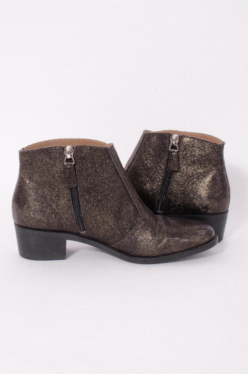 METALLIC ANKLE BOOTS