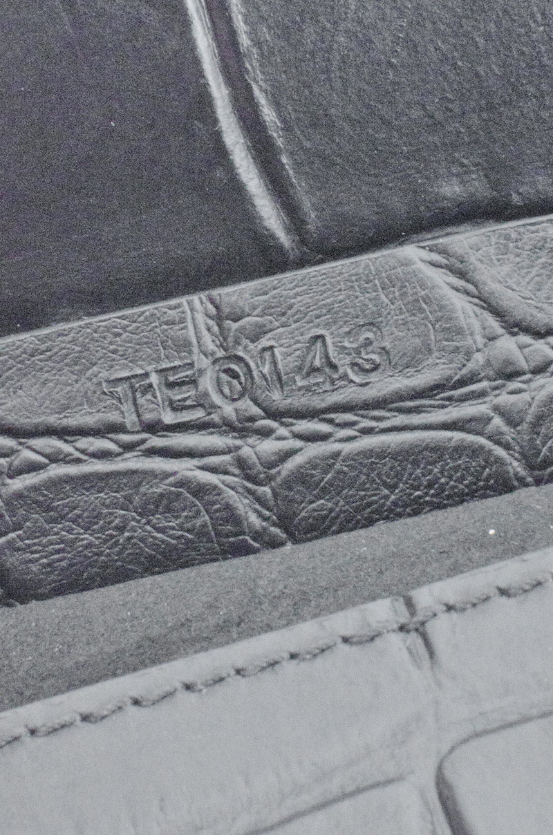 EMBOSSED PANDORA WITH TAGS