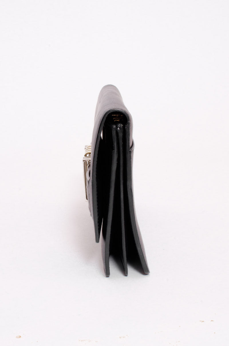 METAL EMBELLISHED CLUTCH