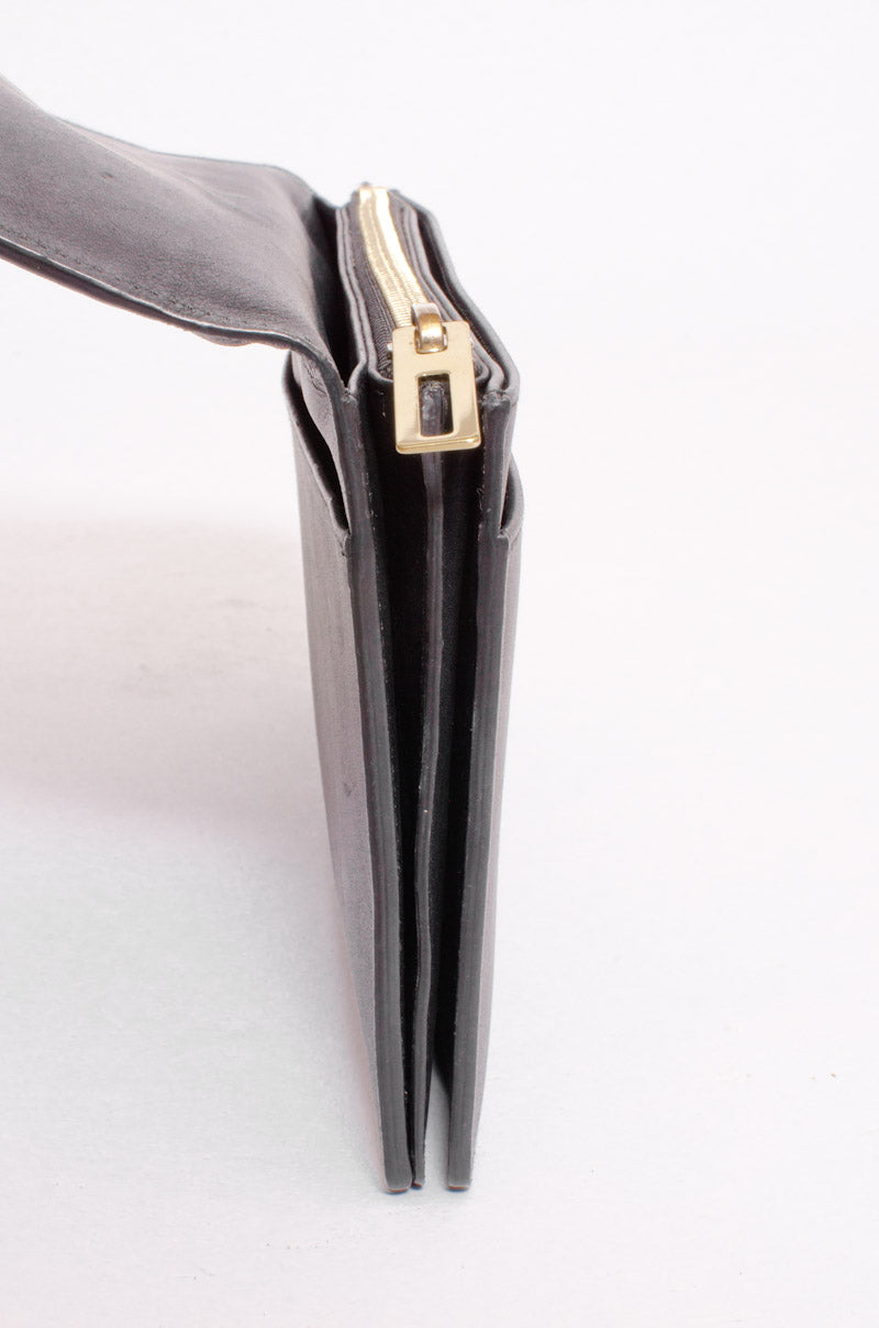 METAL EMBELLISHED CLUTCH