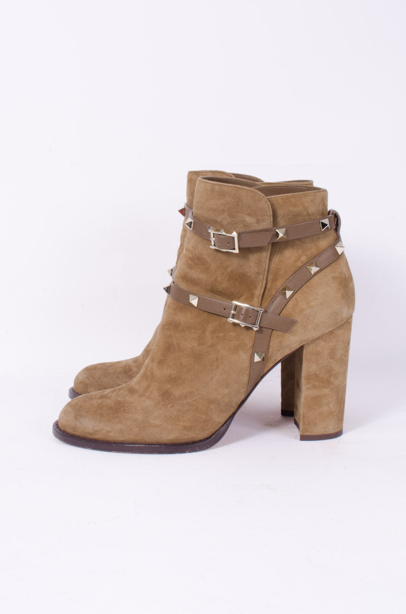 ROCKSTUD ANKLE BOOTS