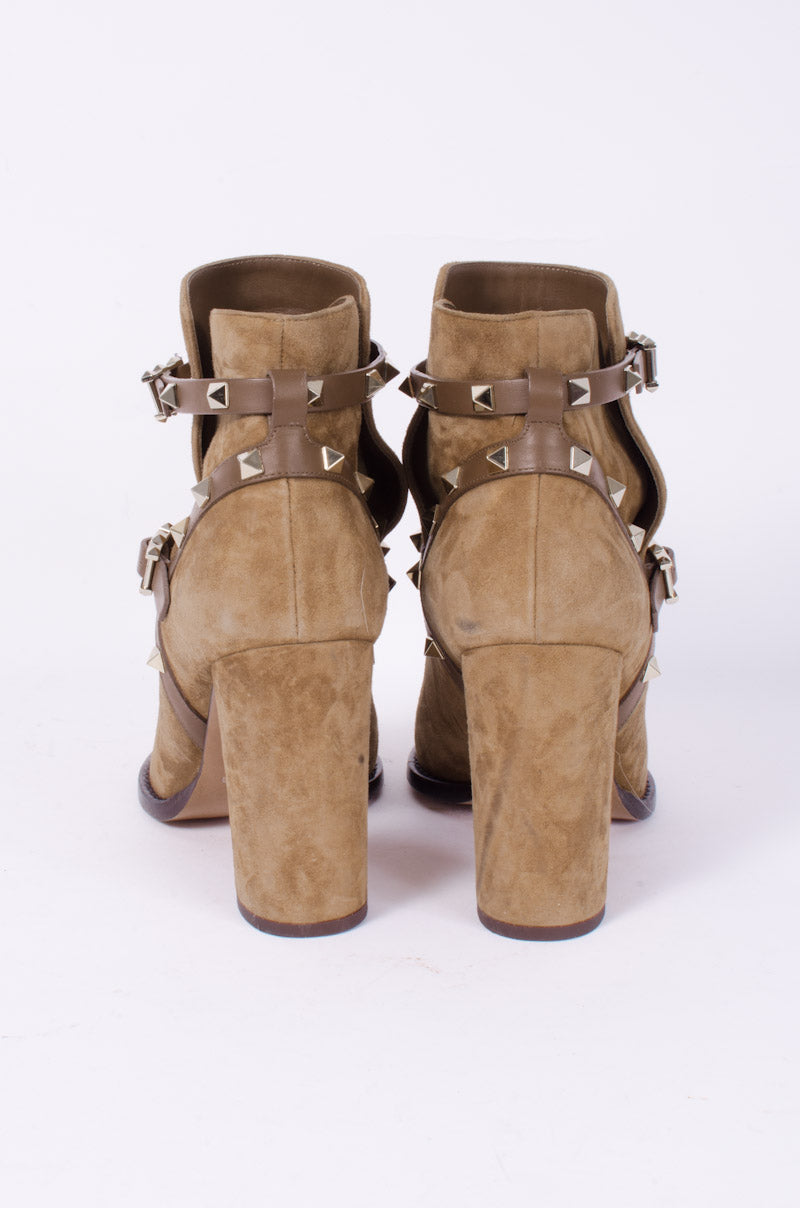 ROCKSTUD ANKLE BOOTS