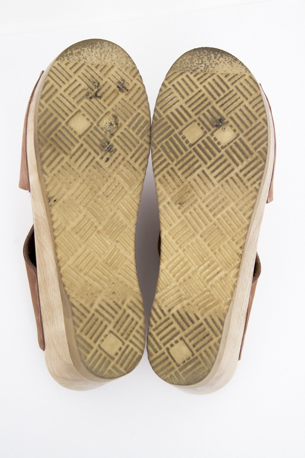 FRIDA CLOGS