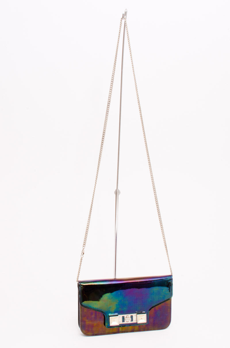 PS11 IN OIL SLICK