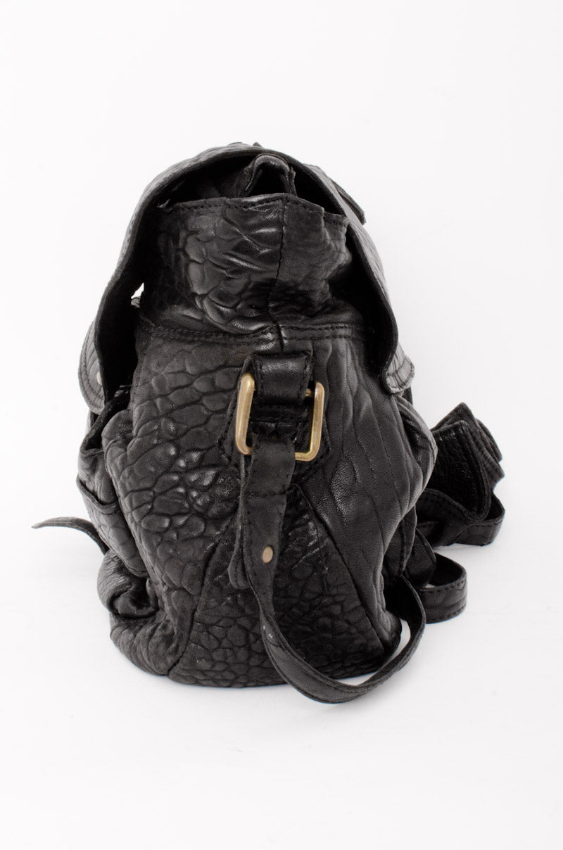 PEBBLED LEATHER FLAP BAG