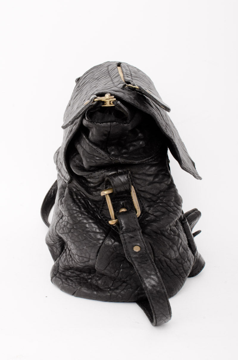 PEBBLED LEATHER FLAP BAG