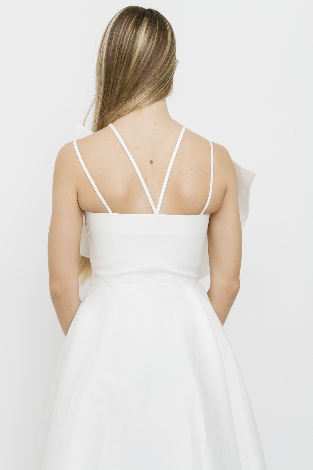 OVERSIZED BOW DRESS