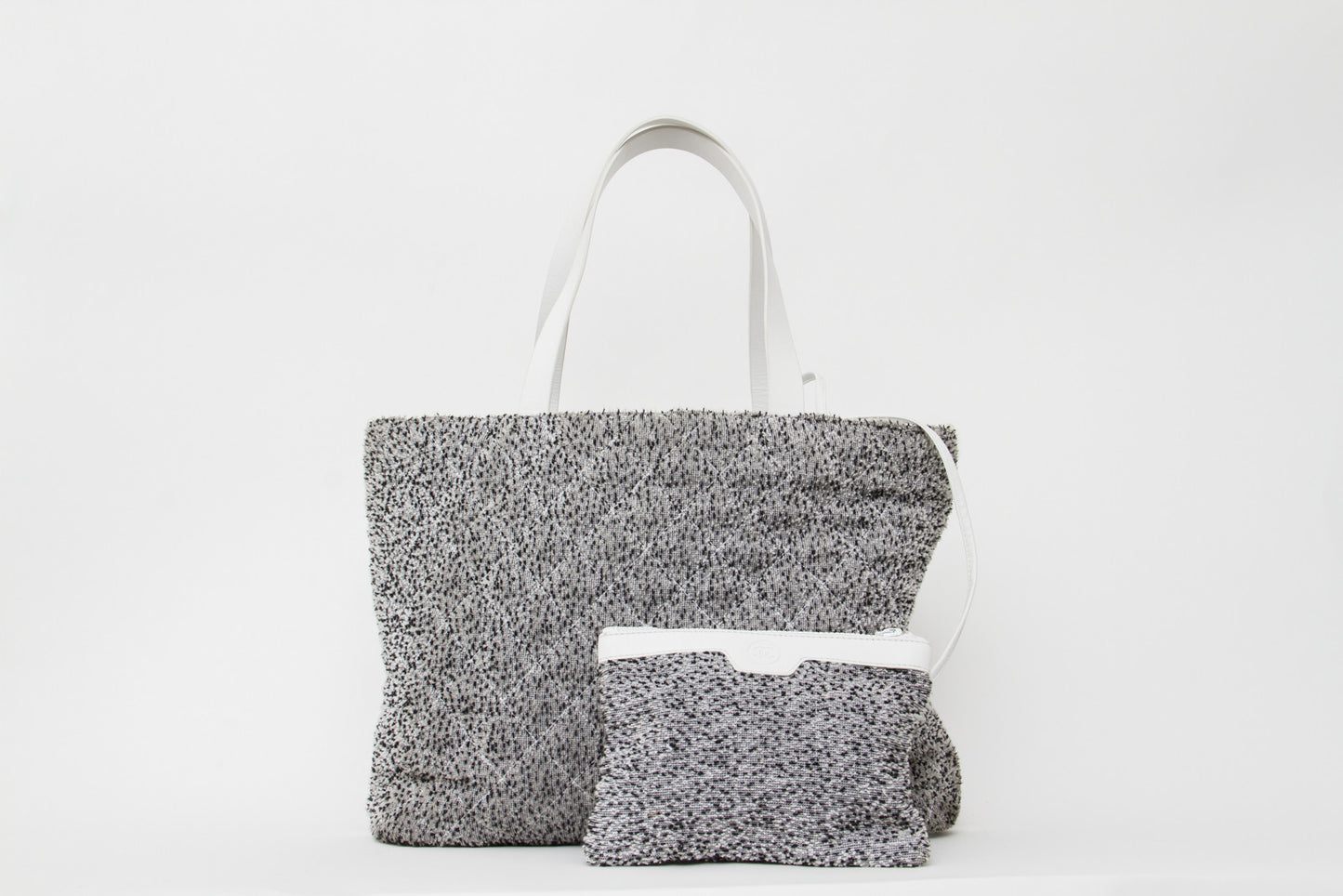 RARE TERRY BEACH TOTE