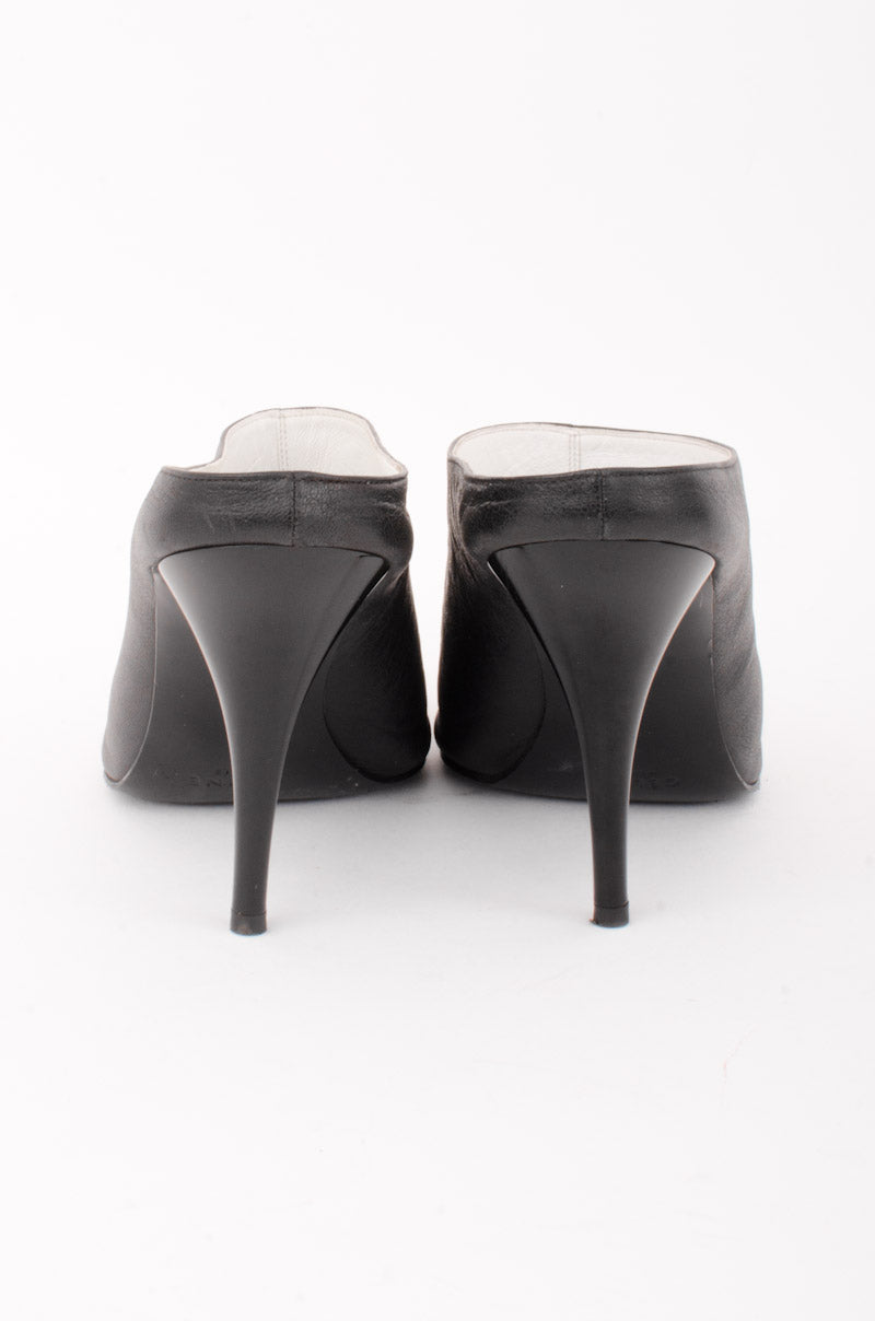 POINTED TOE MULES