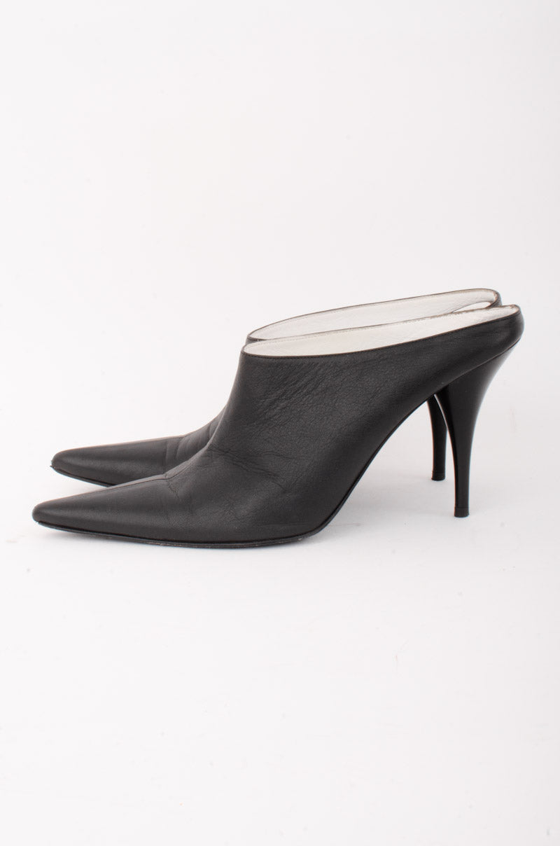 POINTED TOE MULES