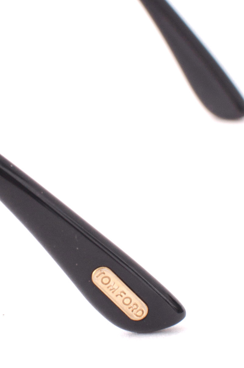 CAT EYE SUNGLASSES