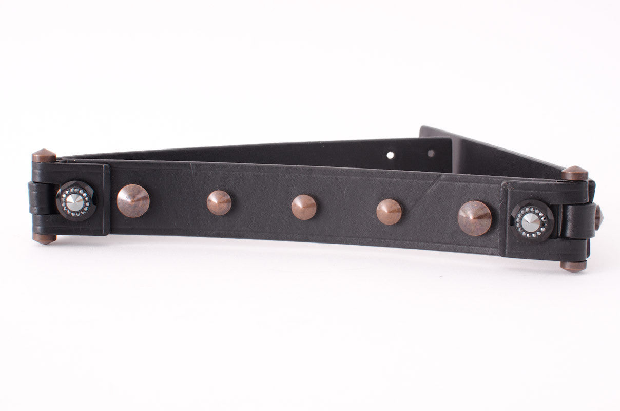 STUDDED LEATHER BELT