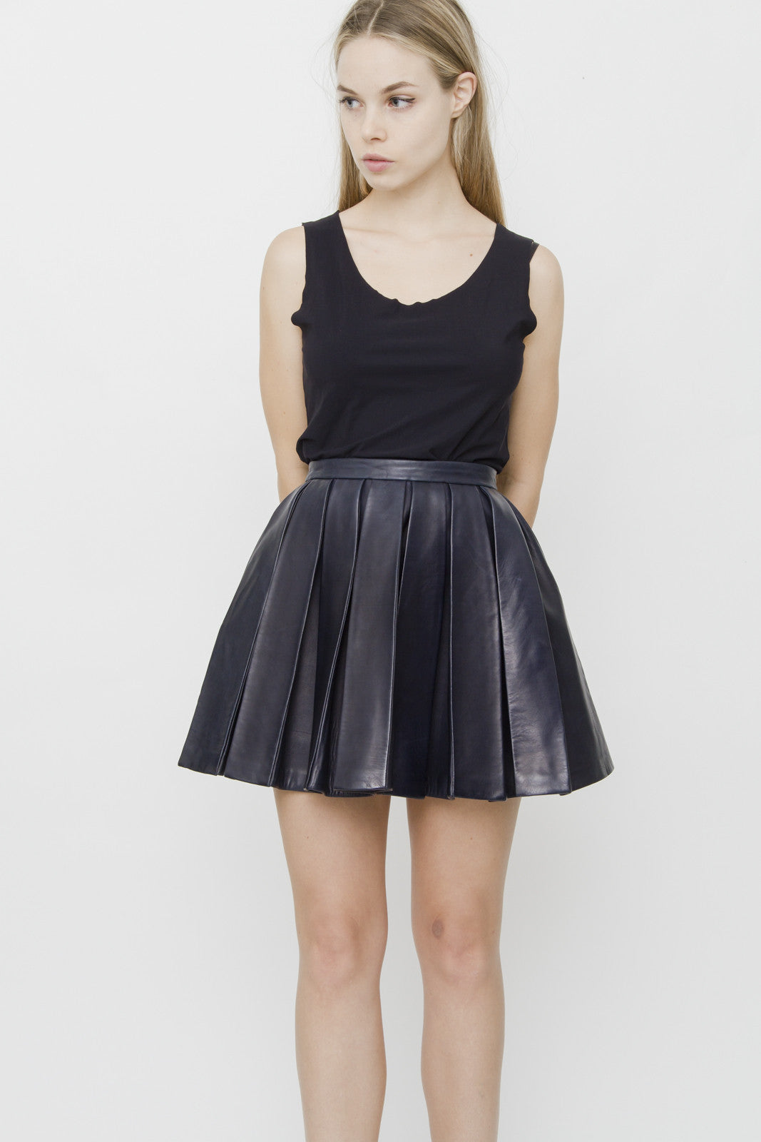 PLEATED LEATHER MINI SKIRT