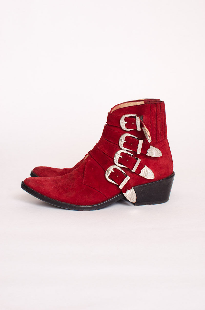 RED BUCKLE ANKE BOOTIES