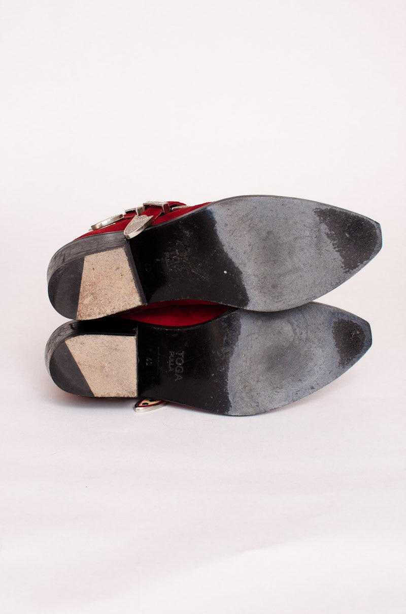 RED BUCKLE ANKE BOOTIES