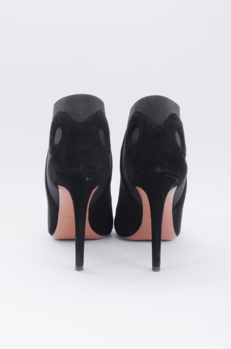 SUEDE SWIRL ANKLE BOOTS
