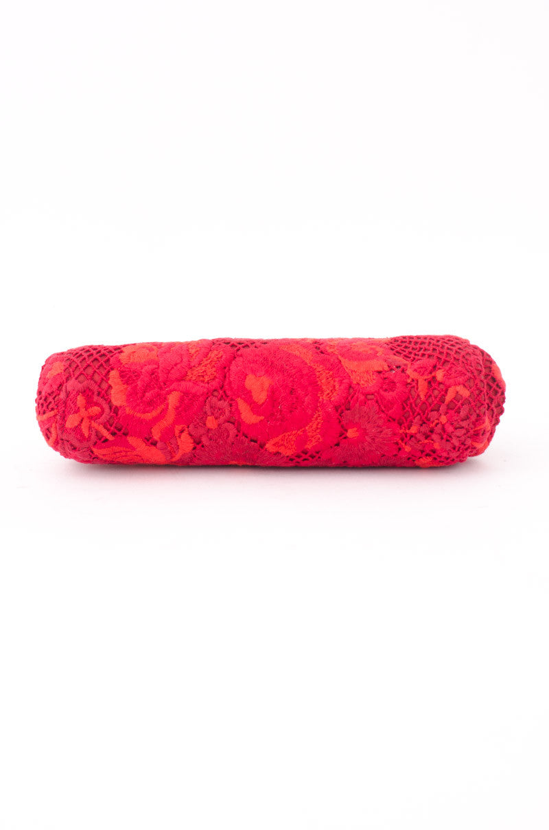 RICAMO POCHETTE RED LACE CLUTCH