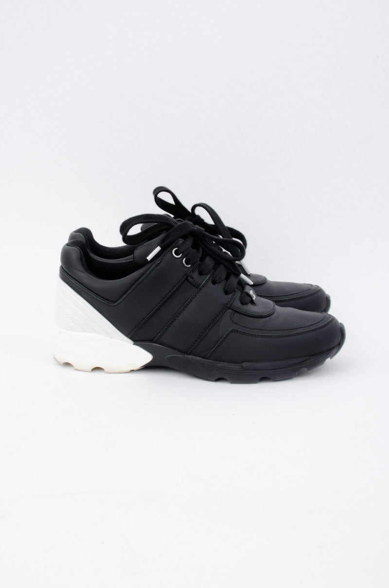 BLACK 2016 COLLECTION SNEAKERS
