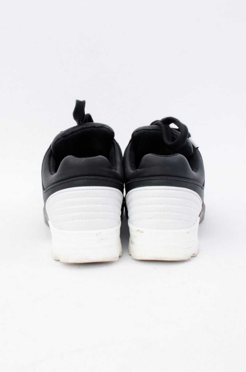 BLACK 2016 COLLECTION SNEAKERS