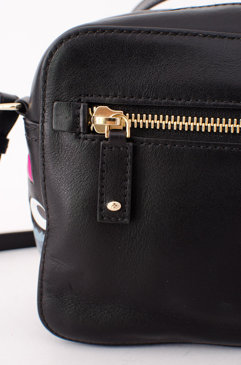 WINK STICKER CROSSBODY PURSE