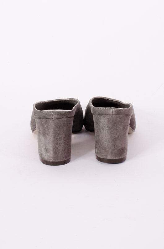 GRAY SUEDE SLIDES