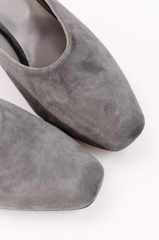 GRAY SUEDE SLIDES