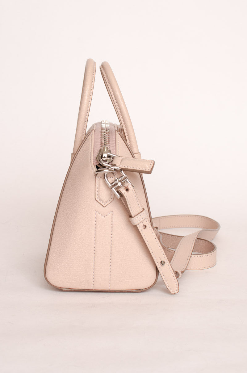 BLUSH GIVENCHY ANTIGONA PURSE