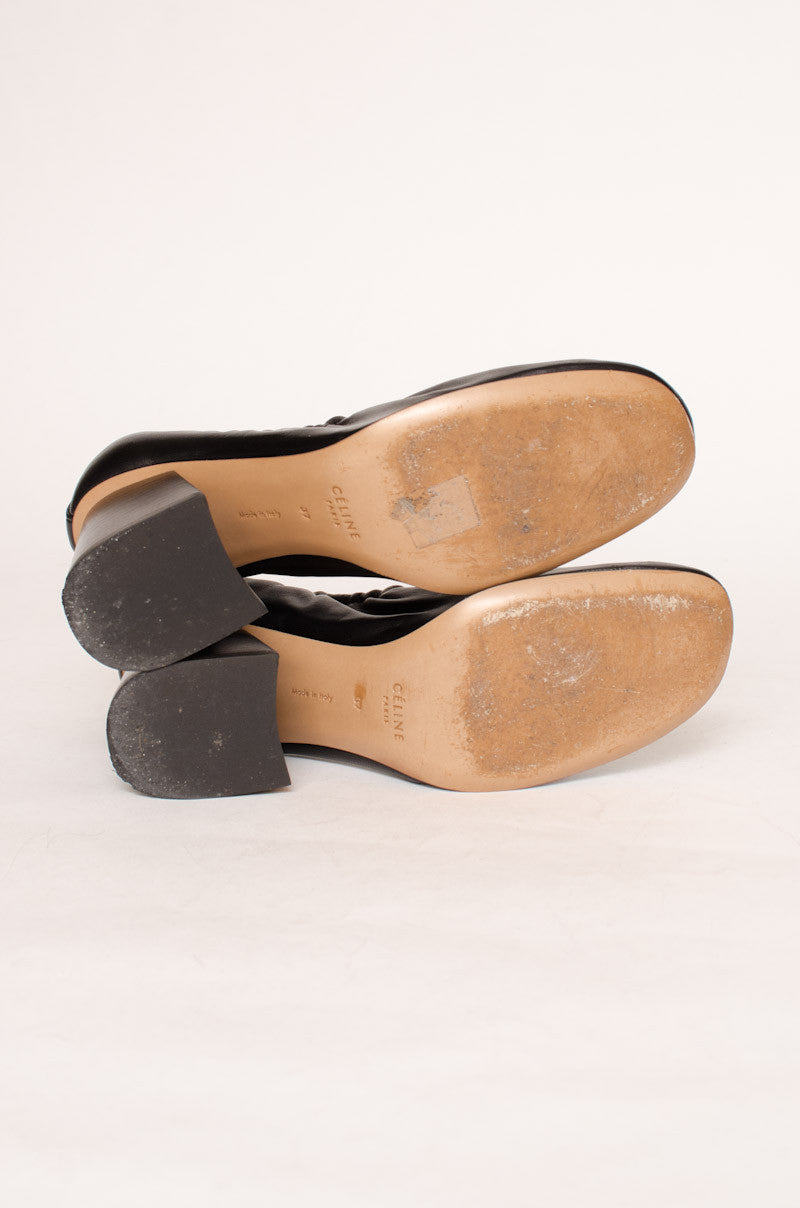 BALLERINA BLACK HEELS