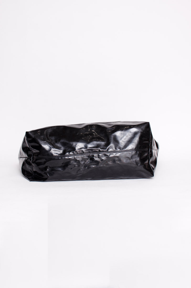 PATENT CABAS TOTE