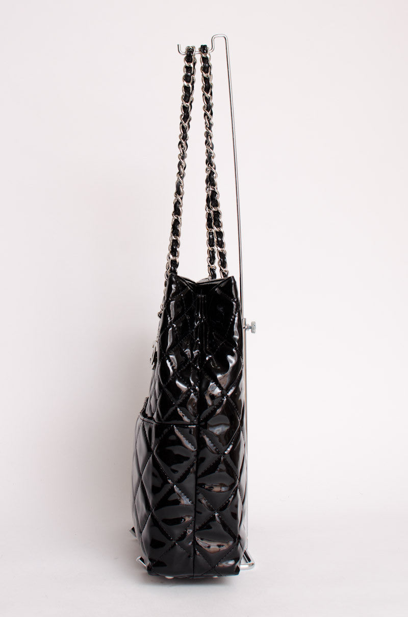 PATENT LEATHER TOTE