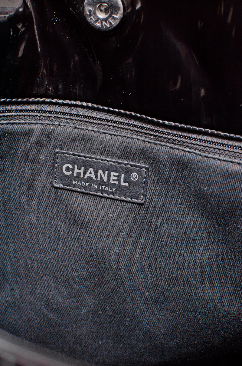 PATENT LEATHER TOTE