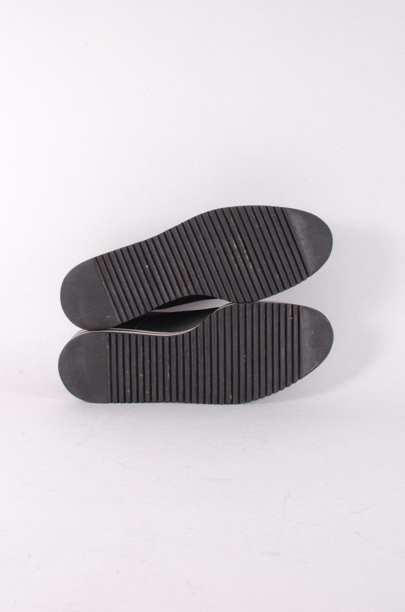 PLATFORM OXFORDS
