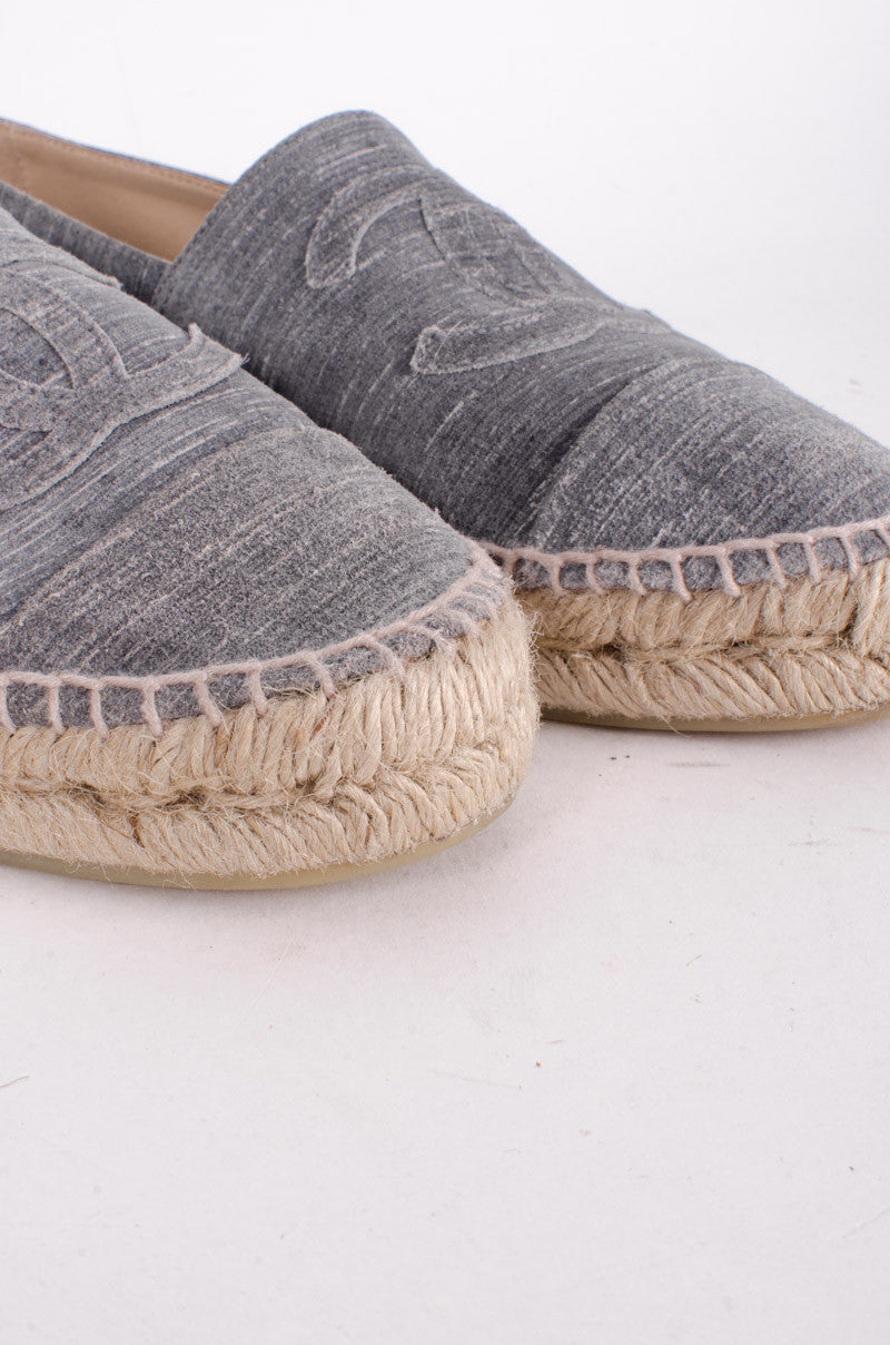 STRIATED SUEDE ESPADRILLES