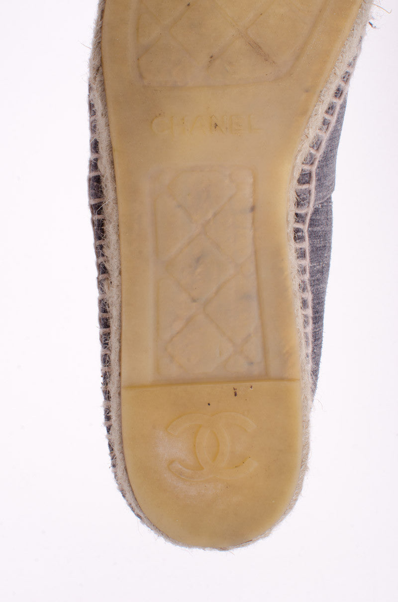 STRIATED SUEDE ESPADRILLES