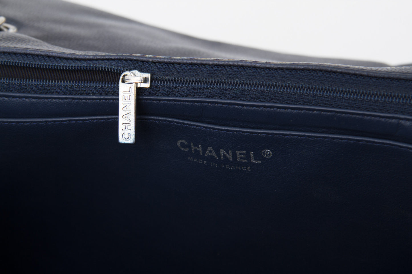 CLASSIC QUITED JUMBO PURSE