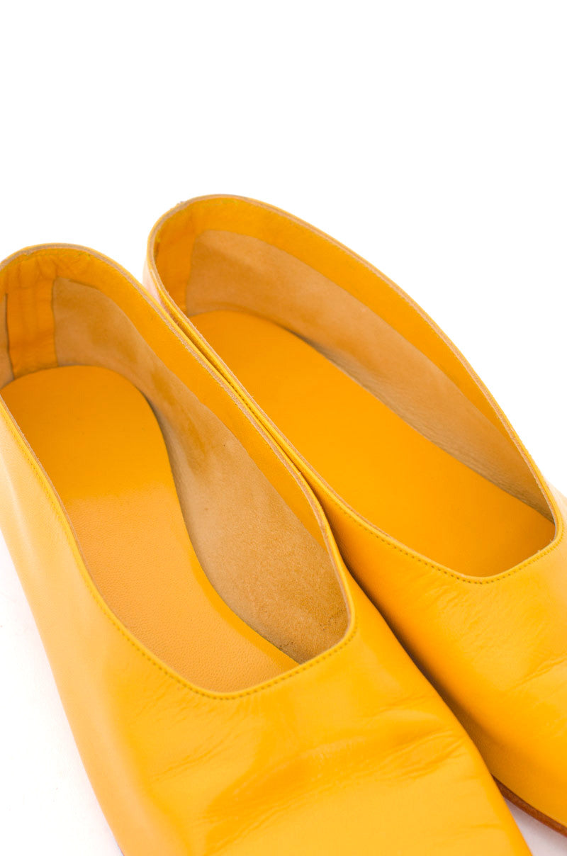 CORN KID GLOVE SLIPPERS