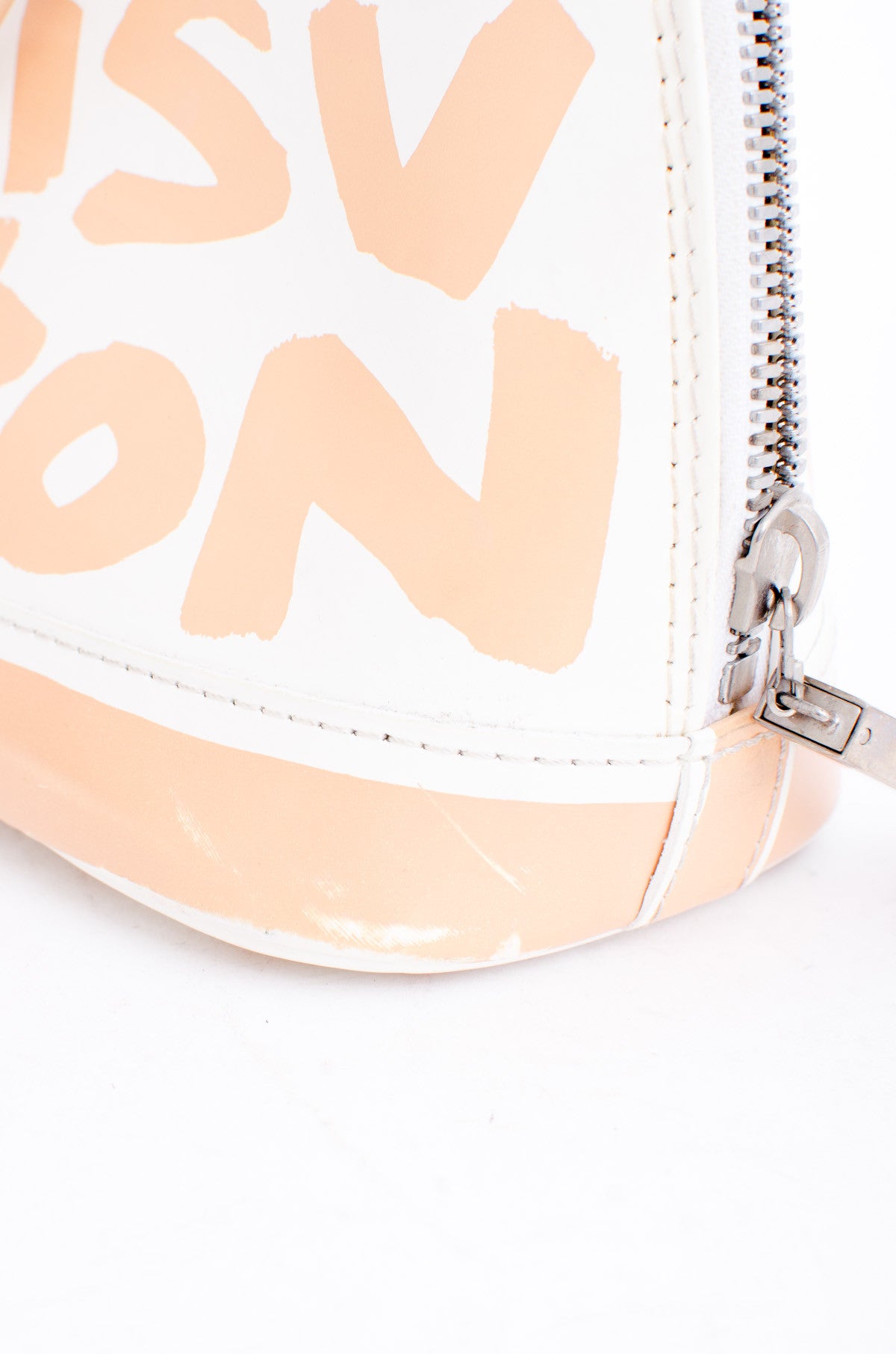 PEACH AND WHITE GRAFFITI PURSE