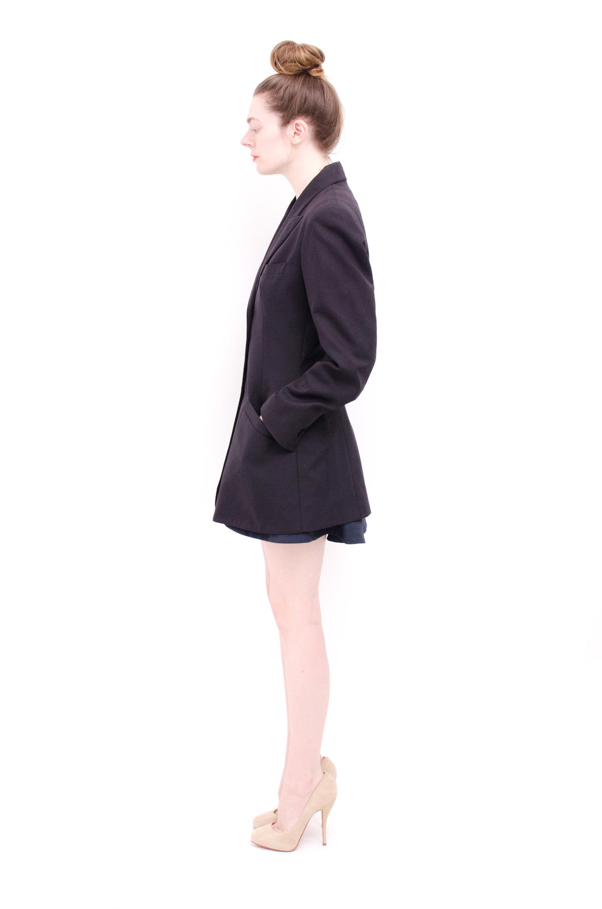 VINTAGE BLACK BLAZER