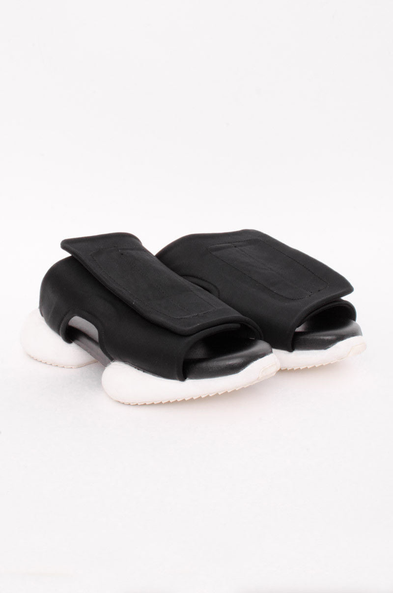RO CLOGS